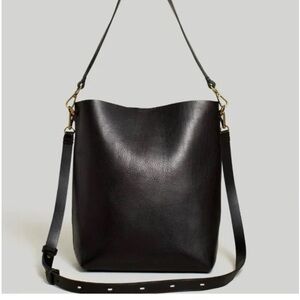 Madewell The Transport Bucket Bag, Black Leather, NWT